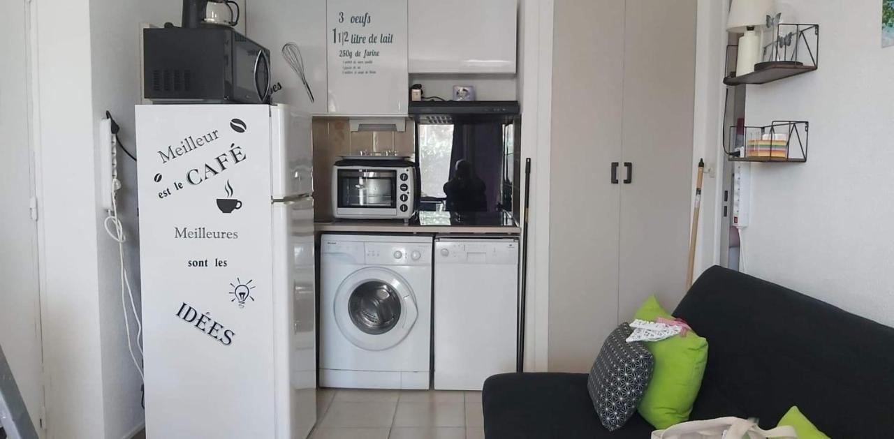 Havre De Paix Appart Climatise,Piscine,Wifi เลอบาร์กาแรส ภายนอก รูปภาพ